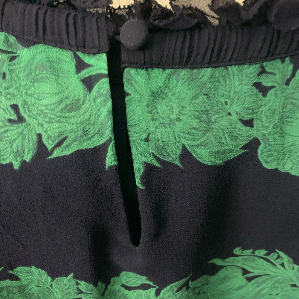 J Crew top - Picture 2 of 3